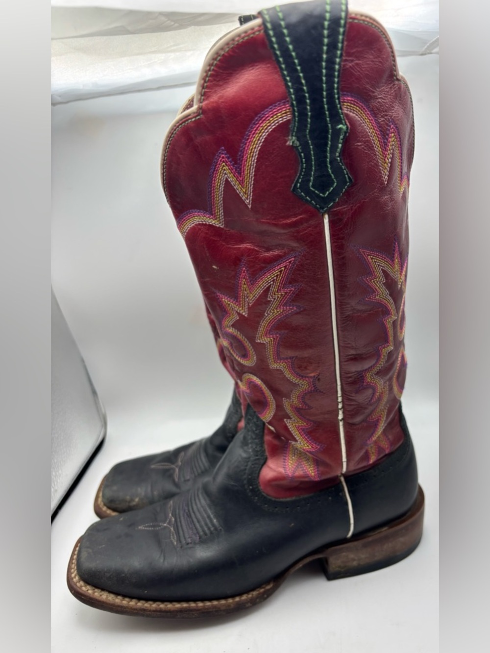 Ariat Western Boots Women 6C Red Black Leather Cowboy Rodeo Western - Picture 5 of 7